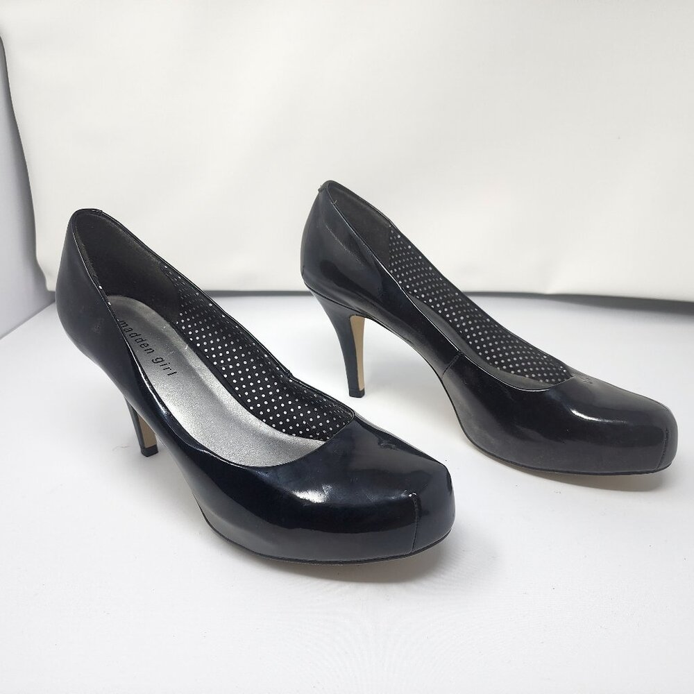 Madden Girl black patent platform pumps sx 10